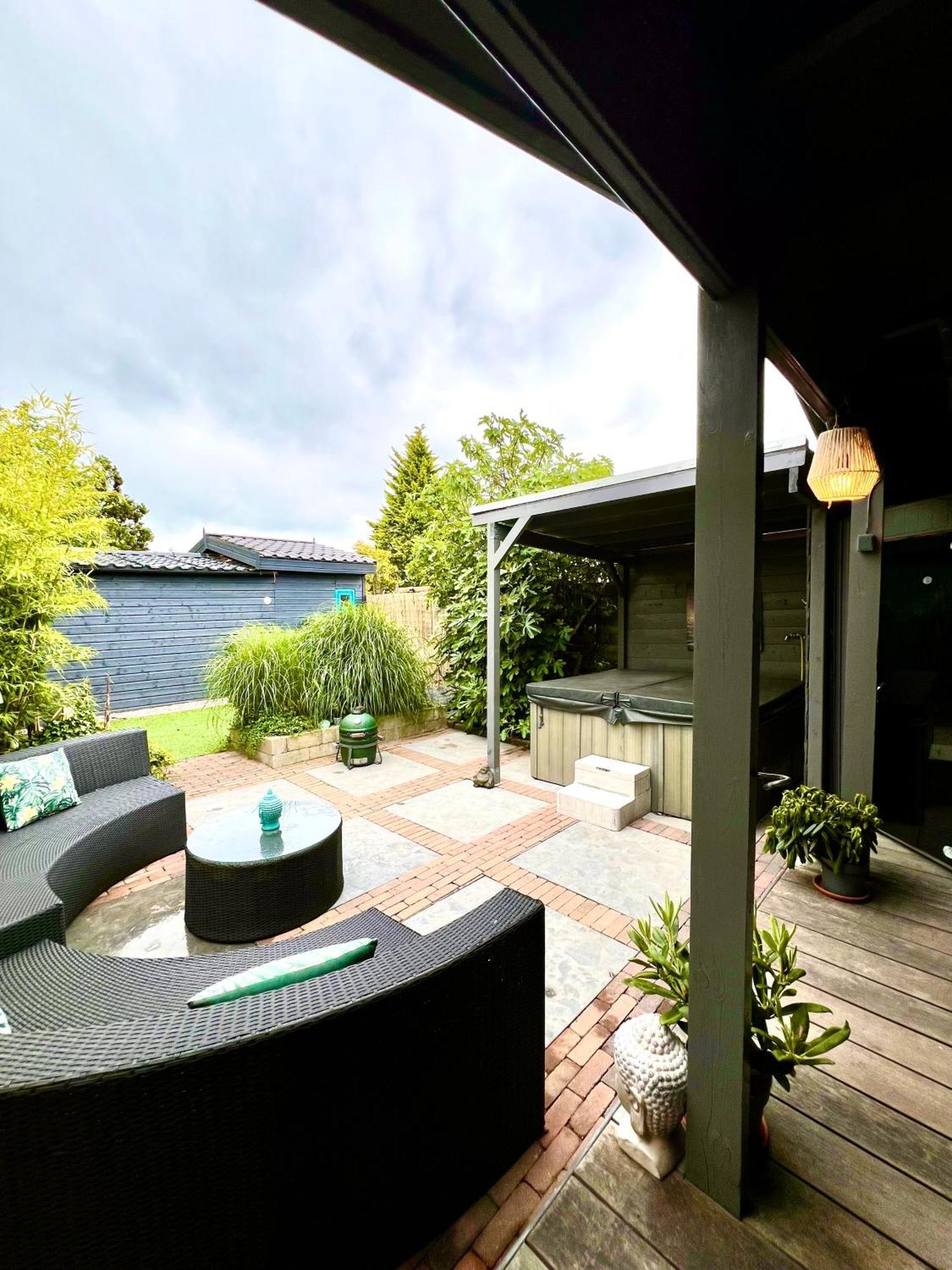Buddha Style Family House & Jacuzzi & Sauna Near Amsterdam Vijfhuizen Exteriér fotografie